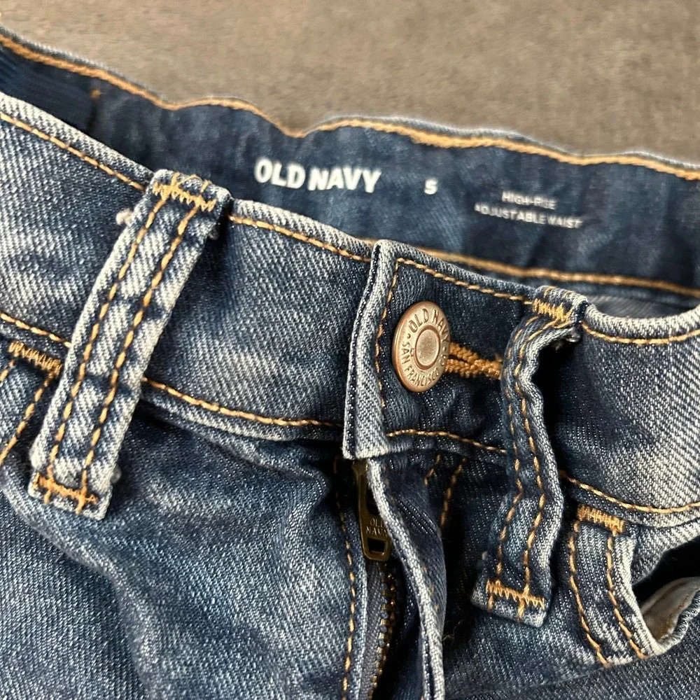 Old Navy Denim Shorts Girls Size 5‎ High-Rise Adjustable Waist Frayed Hem Blue